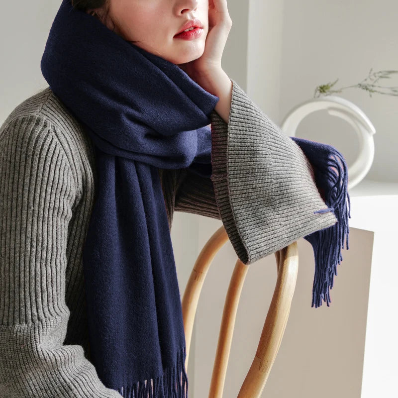 Elara Wool Scarf – Timeless Warmth, Effortless Style