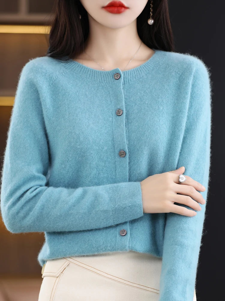 Mila Pure Merino Sweater β Warmth, Comfort & Style