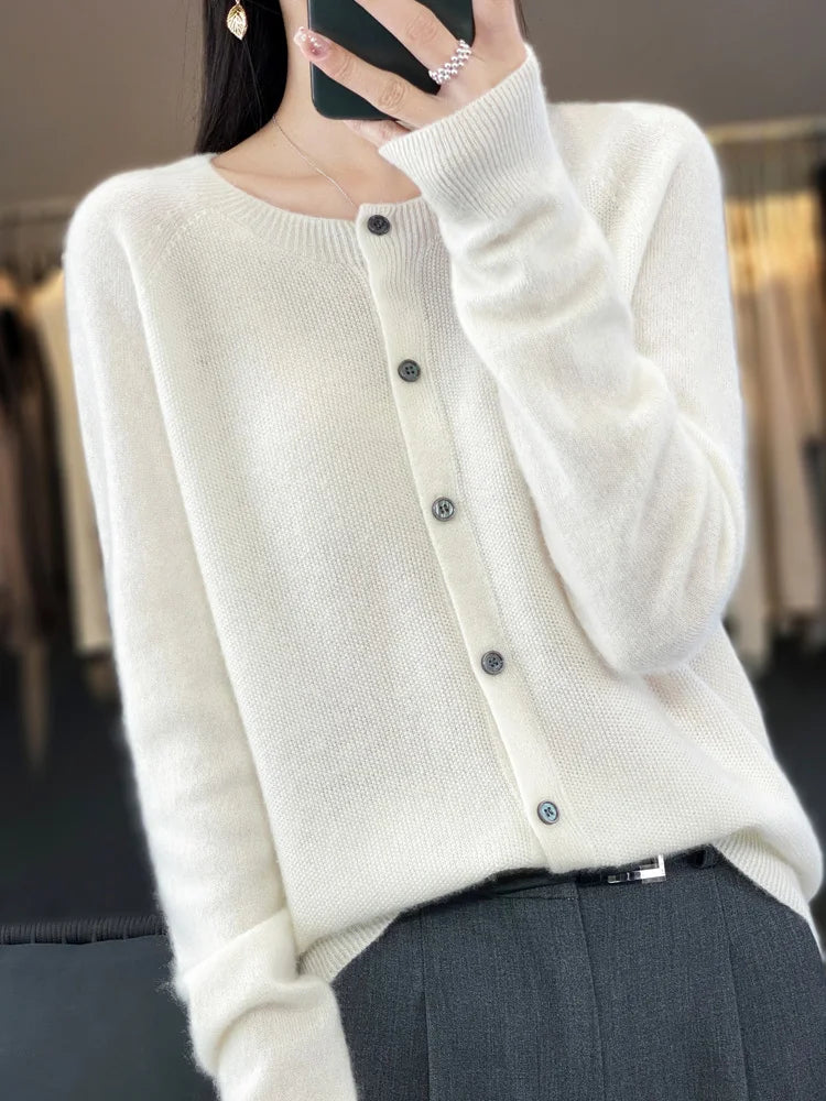 Mila Pure Merino Sweater β Warmth, Comfort & Style
