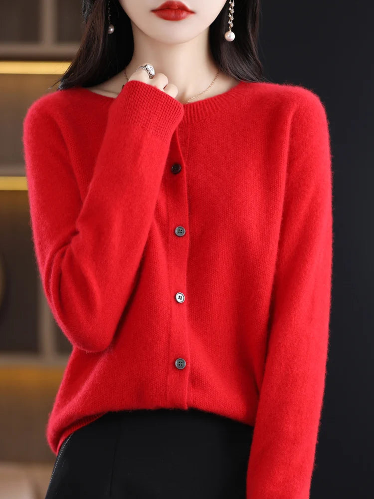 Mila Pure Merino Sweater – Warmth, Comfort & Style