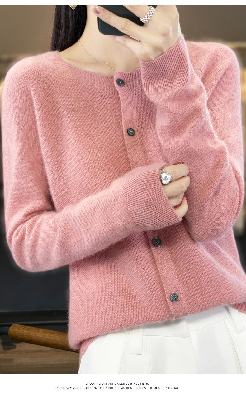 Mila Pure Merino Sweater – Warmth, Comfort & Style